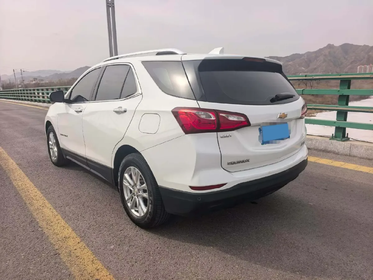 2018 Chevrolet Equinox 1.5T 180HP L4 6AT,autocango,china used car exporter,china ev exporter,chinese used car exporter,chinese used ev exporter