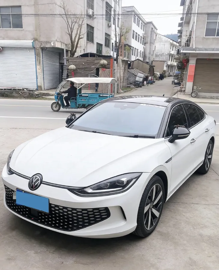 2023 Volkswagen Lamando 1.4T 150HP L4 7DCT,autocango,china used car exporter,china ev exporter,chinese used car exporter,chinese used ev exporter