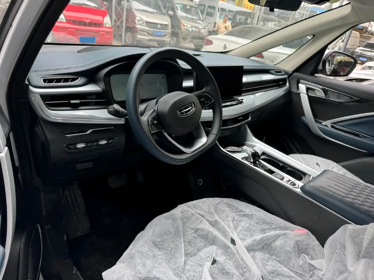 2025 Geely JiaJi 1.5T 181HP L4 7DCT,autocango,china used car exporter,china ev exporter,chinese used car exporter,chinese used ev exporter