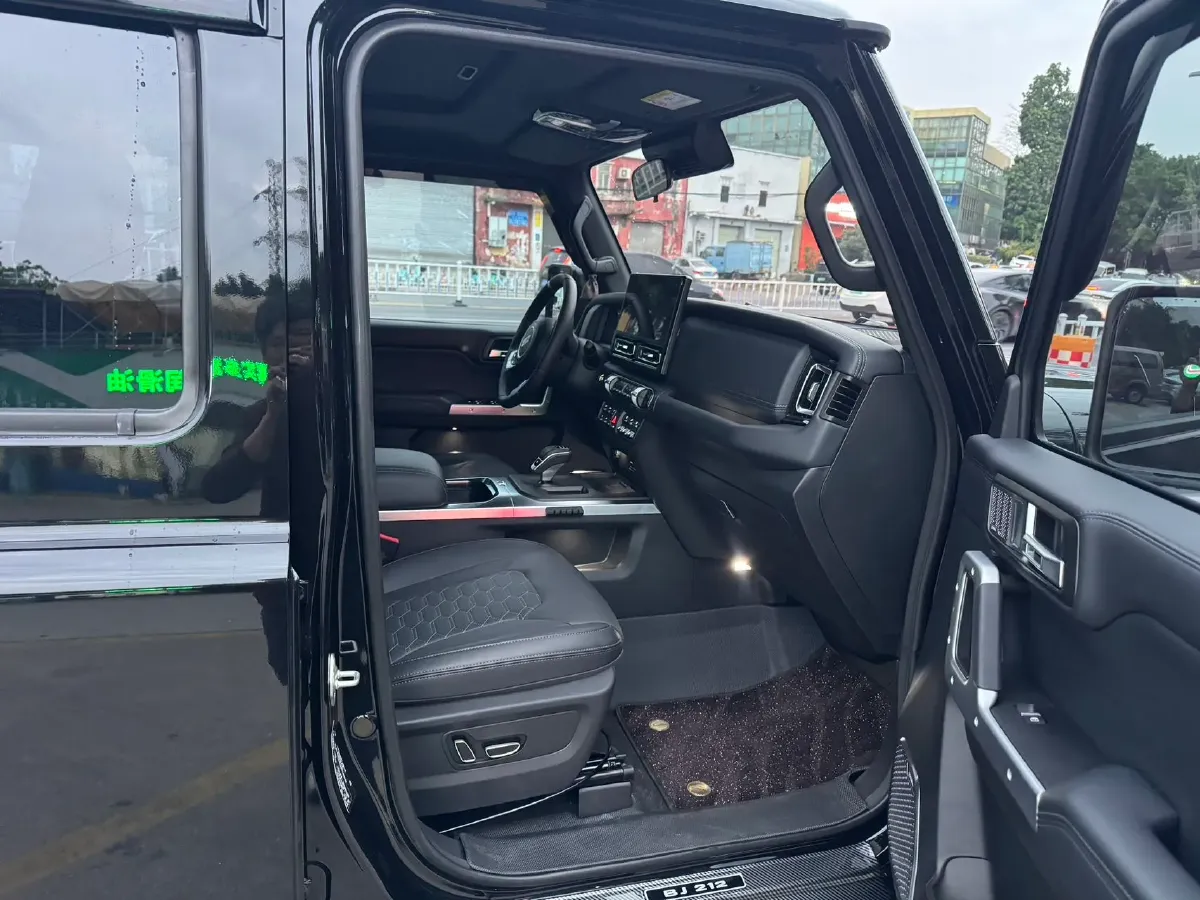 2024 212 212 T01 2.0T 252HP L4 8AT,autocango,china used car exporter,china ev exporter,chinese used car exporter,chinese used ev exporter