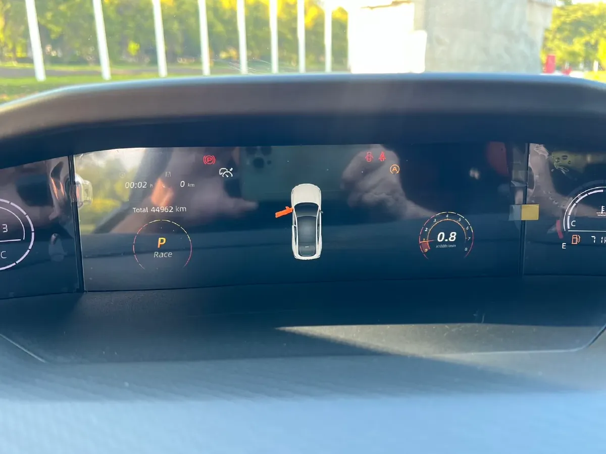 2022 ChangAn UNI-V 1.5T 188HP L4 7DCT,autocango,china used car exporter,china ev exporter,chinese used car exporter,chinese used ev exporter