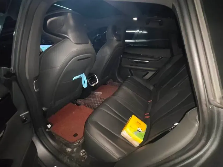 2021 Xpeng P7 BEV 83.1KWH,autocango,china used car exporter,china ev exporter,chinese used car exporter,chinese used ev exporter