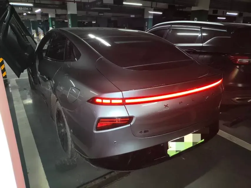 2021 Xpeng P7 BEV 83.1KWH,autocango,china used car exporter,china ev exporter,chinese used car exporter,chinese used ev exporter