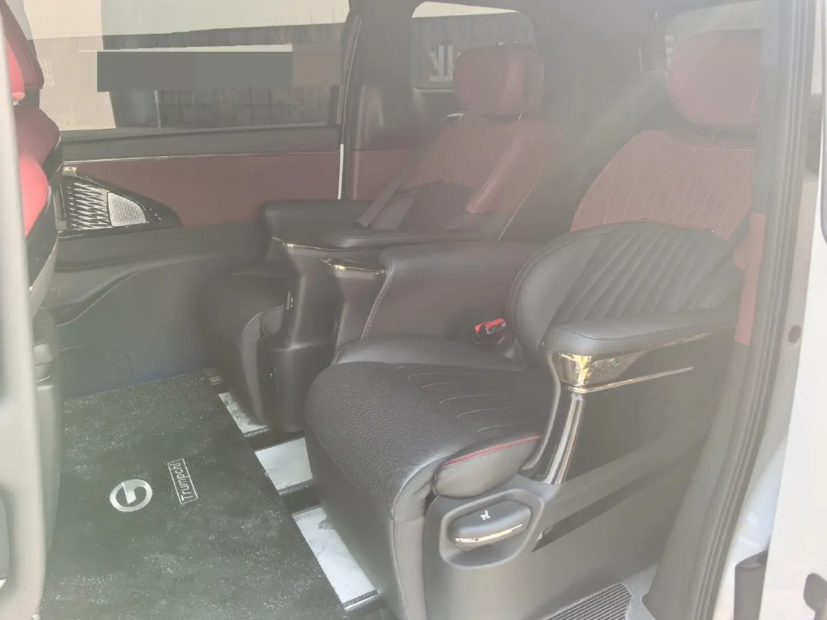 2024 GAC Trumpchi M8 2.0T 190HP L4 E-CVT Hybrid,autocango,china used car exporter,china ev exporter,chinese used car exporter,chinese used ev exporter