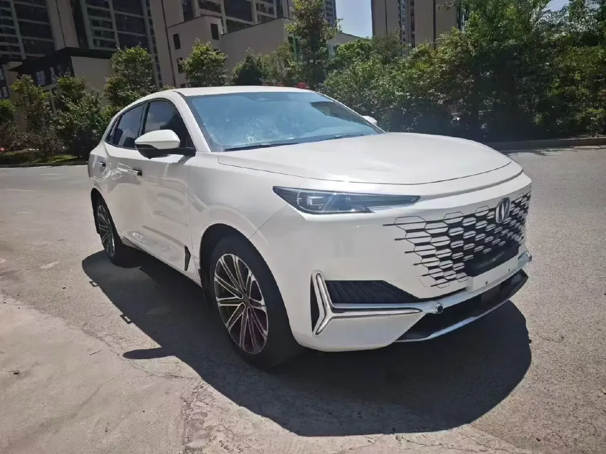2021 ChangAn UNI-K 2.0T 233HP L4 8AT,autocango,china used car exporter,china ev exporter,chinese used car exporter,chinese used ev exporter