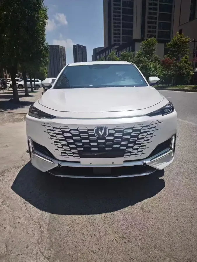 2021 ChangAn UNI-K 2.0T 233HP L4 8AT,autocango,china used car exporter,china ev exporter,chinese used car exporter,chinese used ev exporter