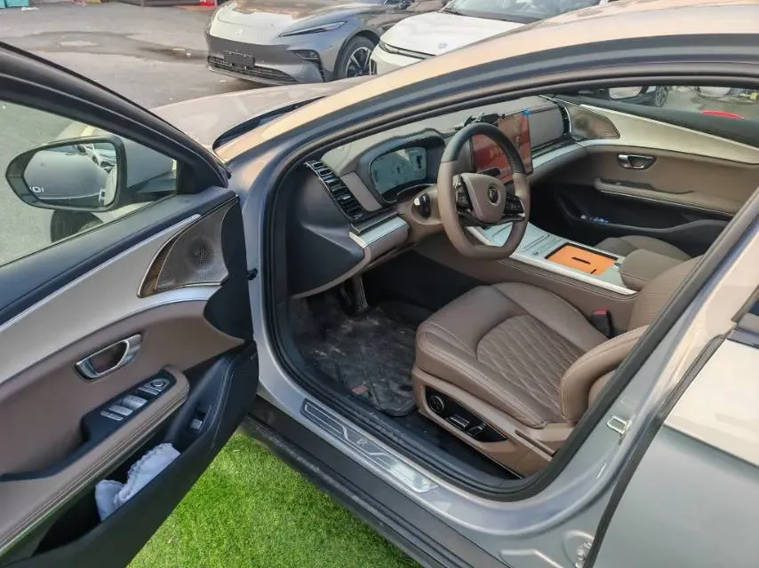 2025 BYD Han BEV,autocango,china used car exporter,china ev exporter,chinese used car exporter,chinese used ev exporter