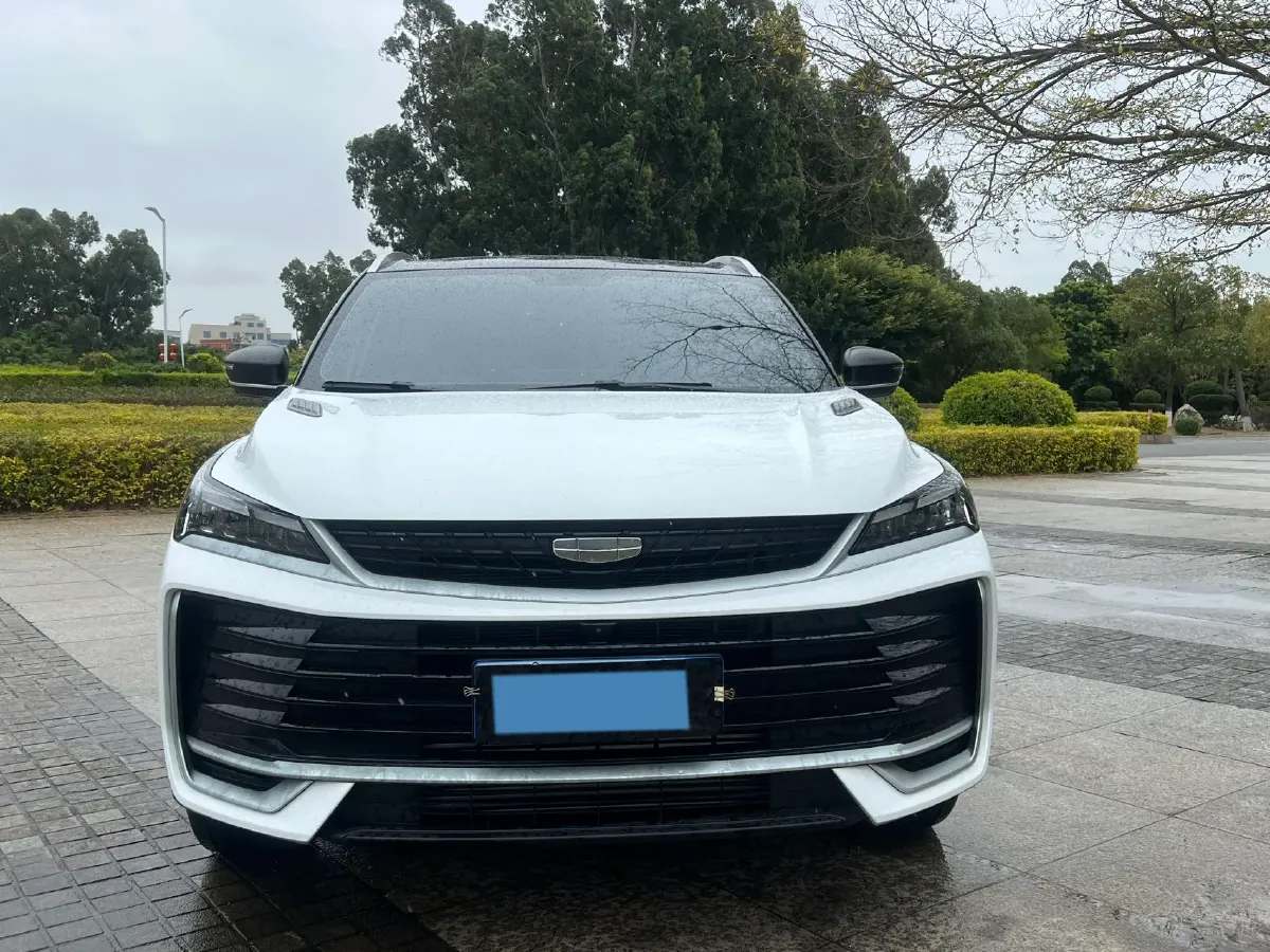 2025 Geely Coolray 1.5T 181HP L4 7DCT,autocango,china used car exporter,china ev exporter,chinese used car exporter,chinese used ev exporter