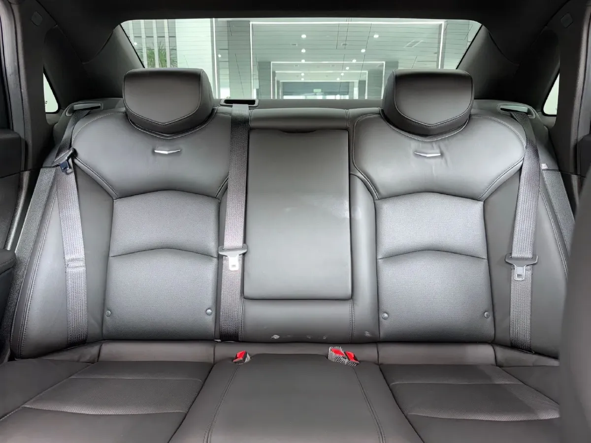 2021 Cadillac CT6 2.0T 237HP L4 10AT,autocango,china used car exporter,china ev exporter,chinese used car exporter,chinese used ev exporter