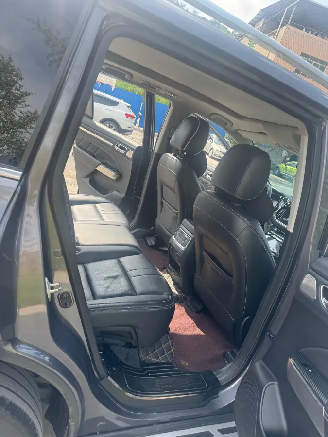 2020 GAC Trumpchi GS8 2.0T 252HP L4 6AT,autocango,china used car exporter,china ev exporter,chinese used car exporter,chinese used ev exporter