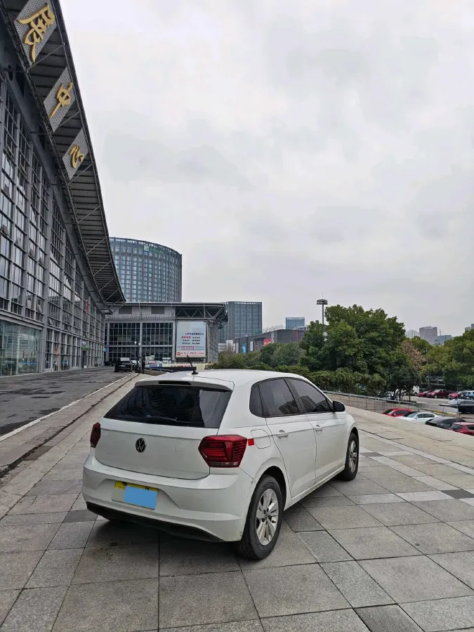2023 Volkswagen Polo 1.5L 110HP L4 6AT,autocango,china used car exporter,china ev exporter,chinese used car exporter,chinese used ev exporter