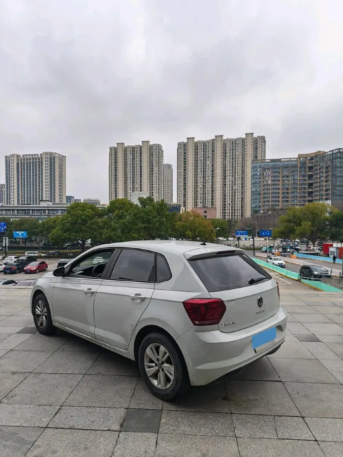 2023 Volkswagen Polo 1.5L 110HP L4 6AT,autocango,china used car exporter,china ev exporter,chinese used car exporter,chinese used ev exporter