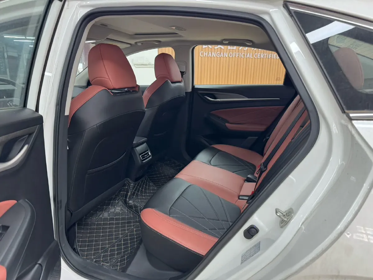 2023 ChangAn Eado 1.4T 160HP L4 7DCT,autocango,china used car exporter,china ev exporter,chinese used car exporter,chinese used ev exporter