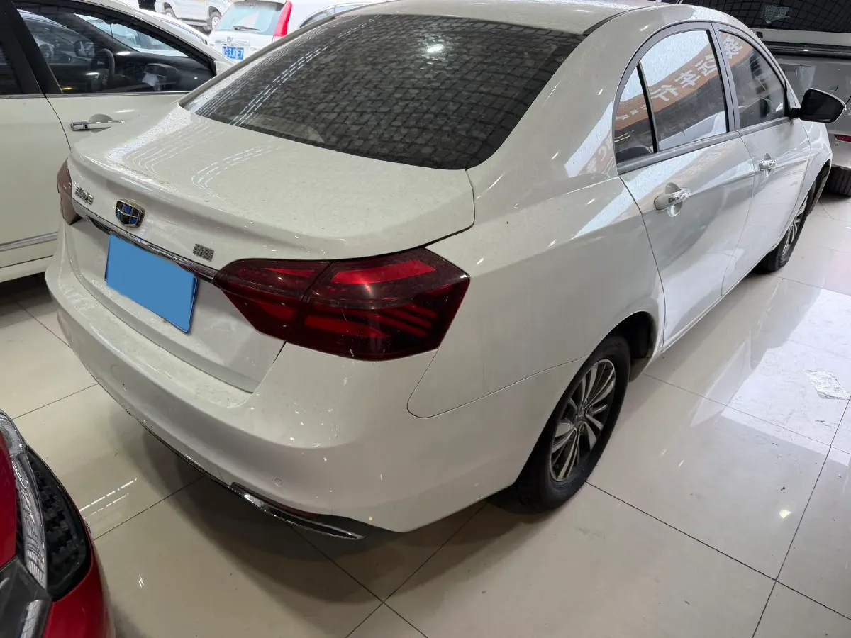 2018 Geely Emgrand 1.5L 109HP L4 5MT,autocango,china used car exporter,china ev exporter,chinese used car exporter,chinese used ev exporter