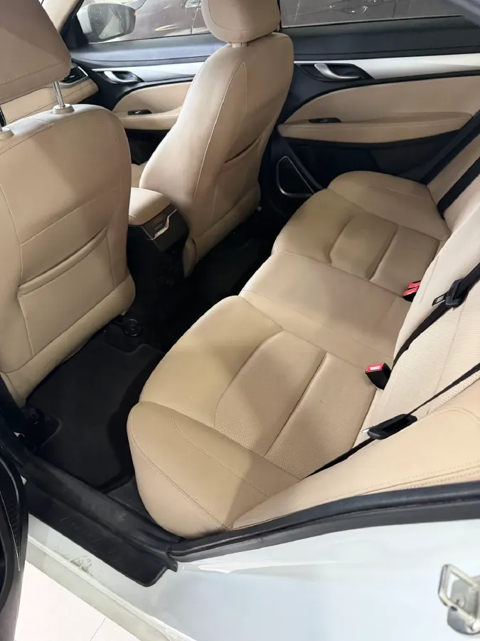 2018 Geely Emgrand 1.5L 109HP L4 5MT,autocango,china used car exporter,china ev exporter,chinese used car exporter,chinese used ev exporter
