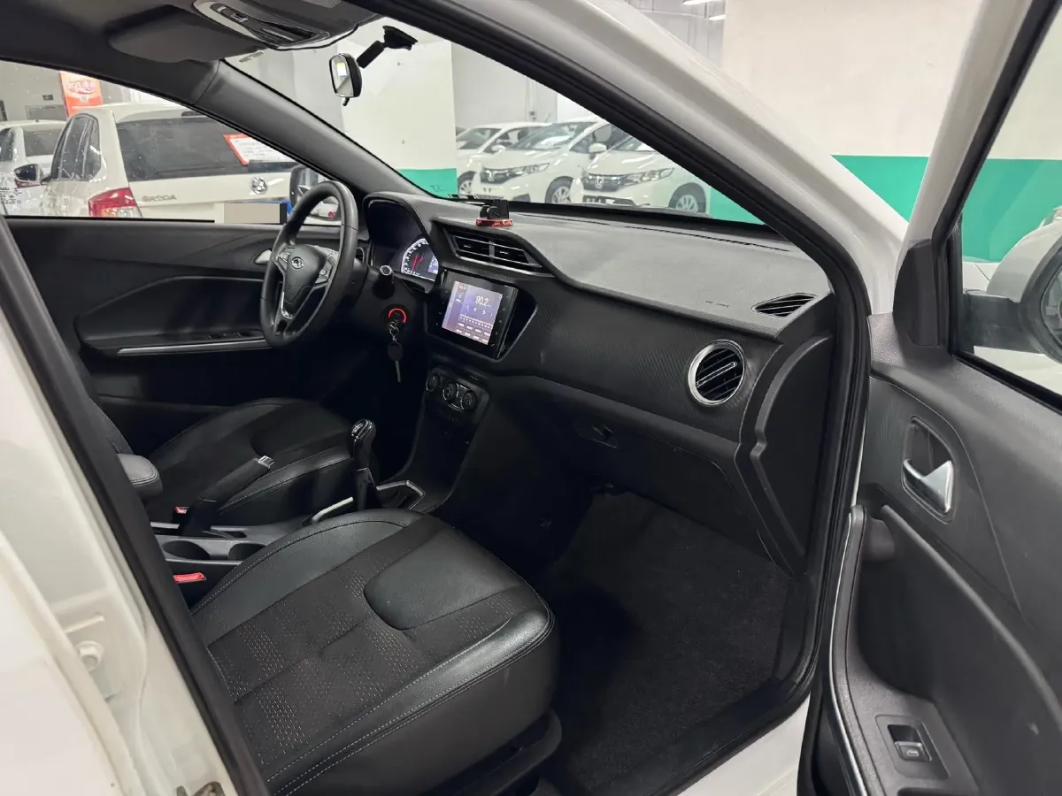 2018 Chery Tiggo 3x 1.5L 106HP L4 5MT,autocango,china used car exporter,china ev exporter,chinese used car exporter,chinese used ev exporter