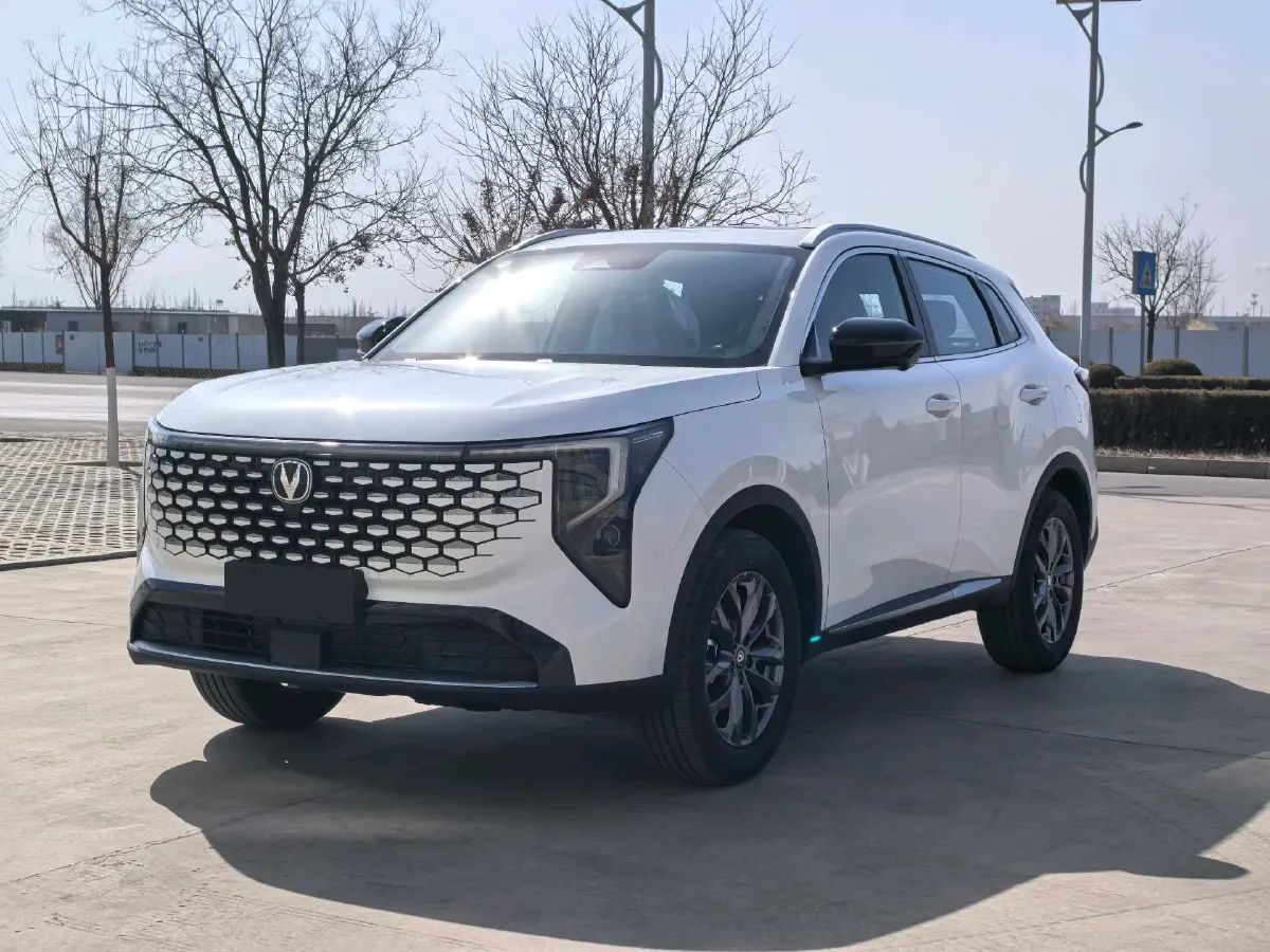 2026 ChangAn CS55 Plus 1.5T 192HP L4 7DCT,autocango,china used car exporter,china ev exporter,chinese used car exporter,chinese used ev exporter