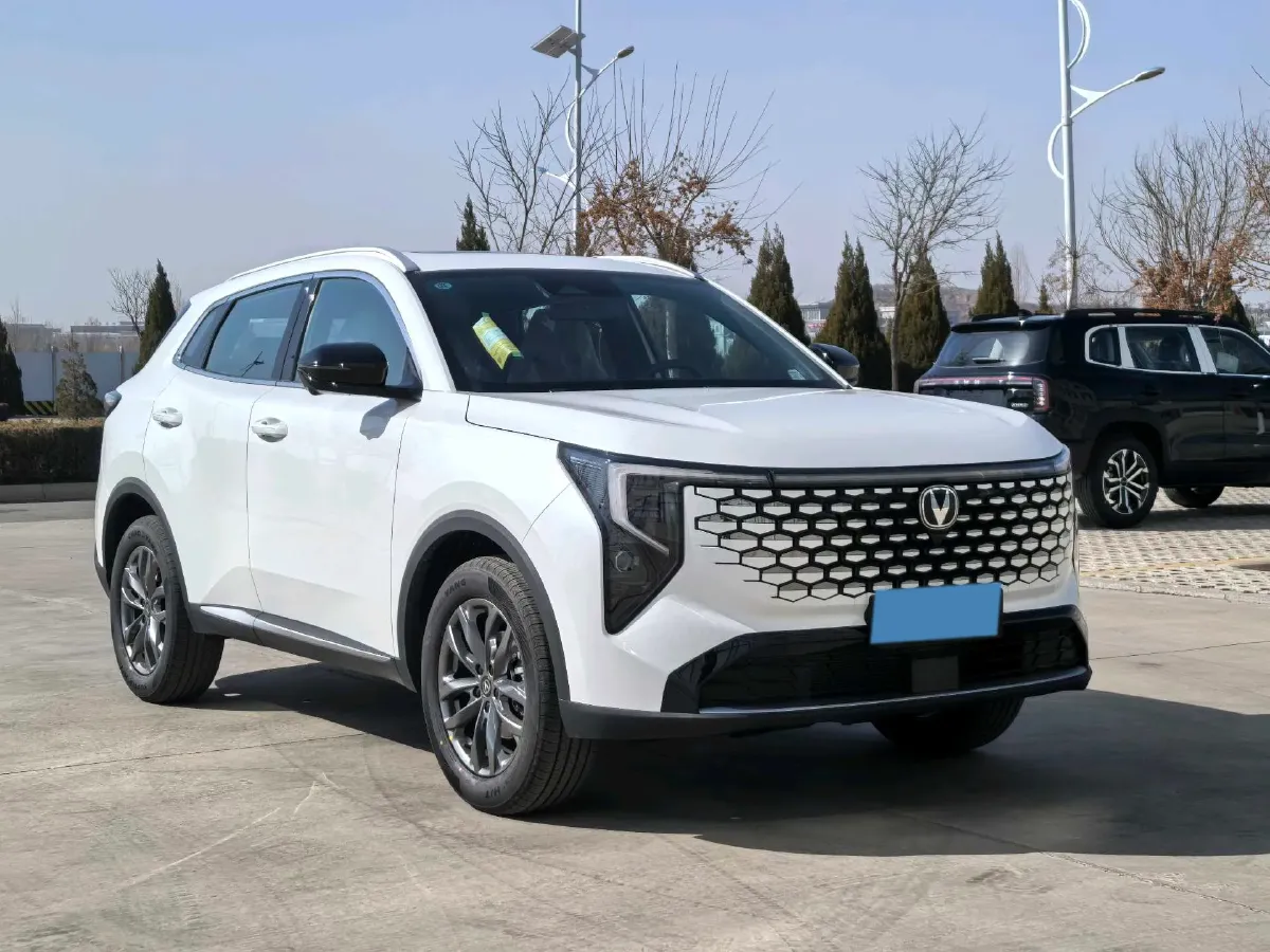 2026 ChangAn CS55 Plus 1.5T 192HP L4 7DCT,autocango,china used car exporter,china ev exporter,chinese used car exporter,chinese used ev exporter