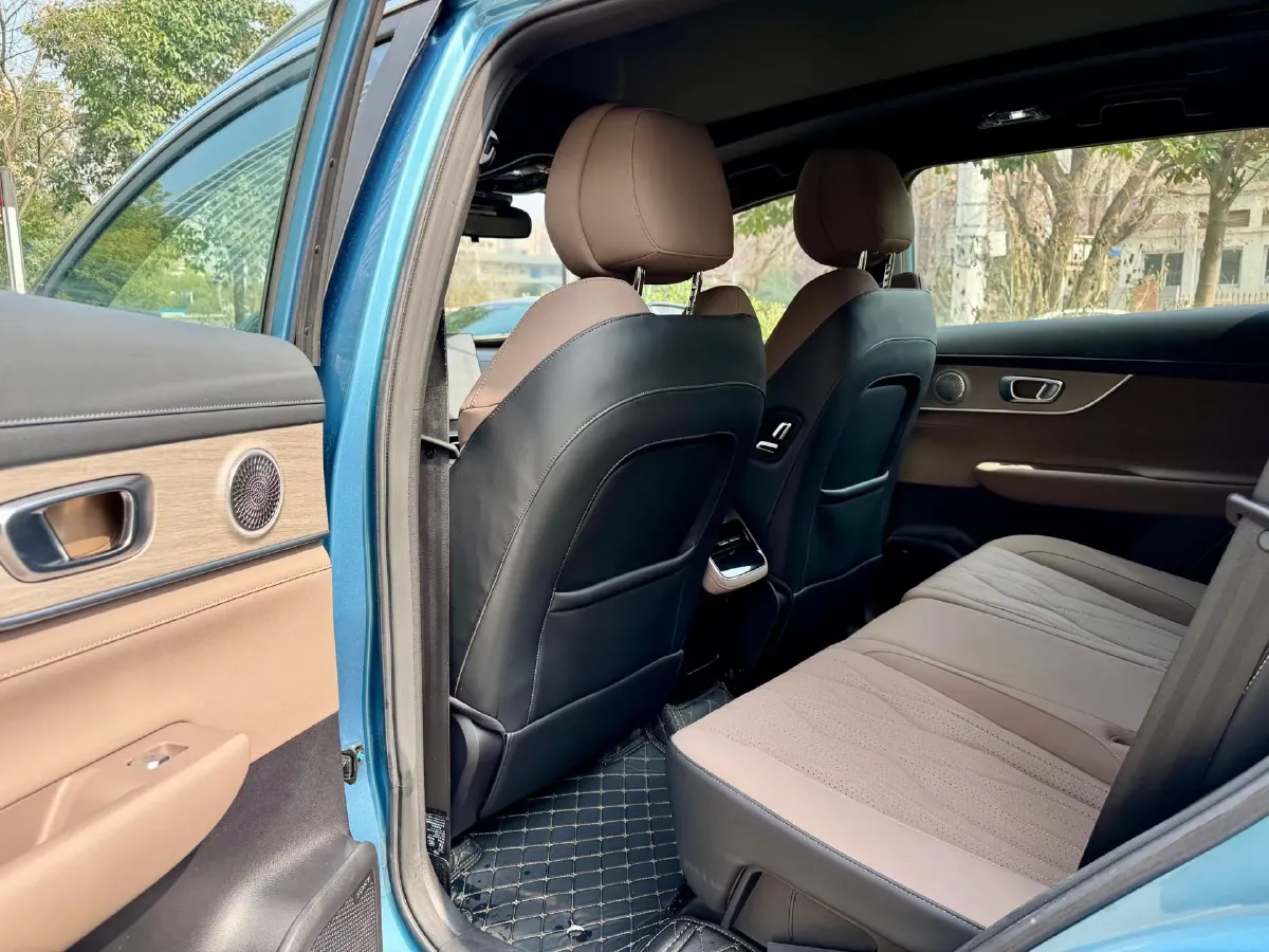 2025 Chery Tiggo8 PLUS C-DM 1.5T 156HP L4 1DHT PHEV,autocango,china used car exporter,china ev exporter,chinese used car exporter,chinese used ev exporter