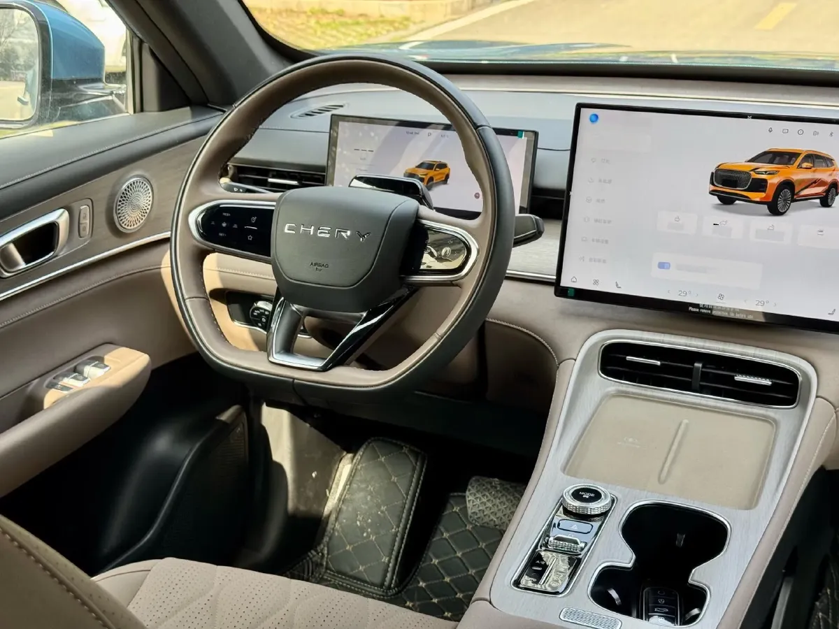 2025 Chery Tiggo8 PLUS C-DM 1.5T 156HP L4 1DHT PHEV,autocango,china used car exporter,china ev exporter,chinese used car exporter,chinese used ev exporter