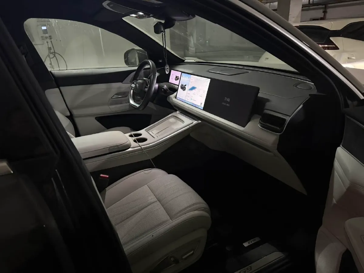 2024 Xpeng G9 BEV 98KWH,autocango,china used car exporter,china ev exporter,chinese used car exporter,chinese used ev exporter