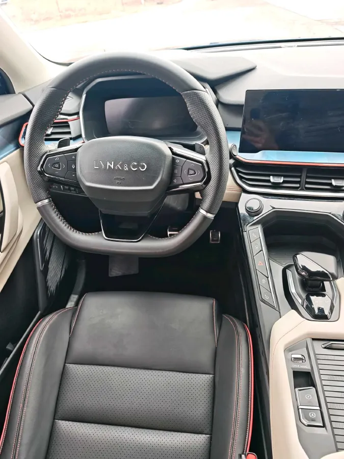 2020 LYNK&CO 06 1.5T 177HP L3 7DCT,autocango,china used car exporter,china ev exporter,chinese used car exporter,chinese used ev exporter