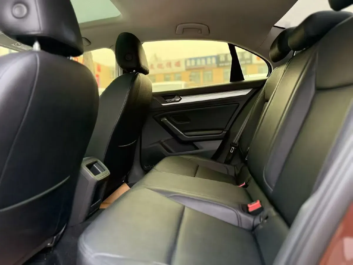 2019 Volkswagen Lamando 1.4T 131HP L4 7DCT,autocango,china used car exporter,china ev exporter,chinese used car exporter,chinese used ev exporter