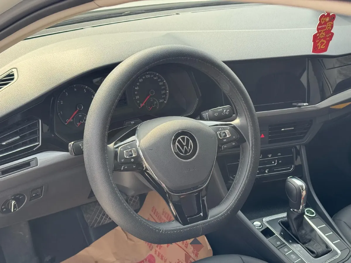 2021 Volkswagen Bora 1.5L 113HP L4 6AT,autocango,china used car exporter,china ev exporter,chinese used car exporter,chinese used ev exporter