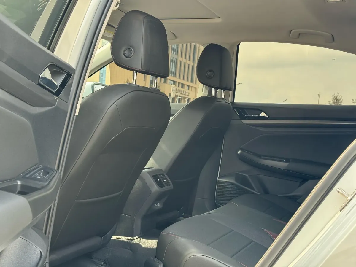 2021 Volkswagen Bora 1.5L 113HP L4 6AT,autocango,china used car exporter,china ev exporter,chinese used car exporter,chinese used ev exporter