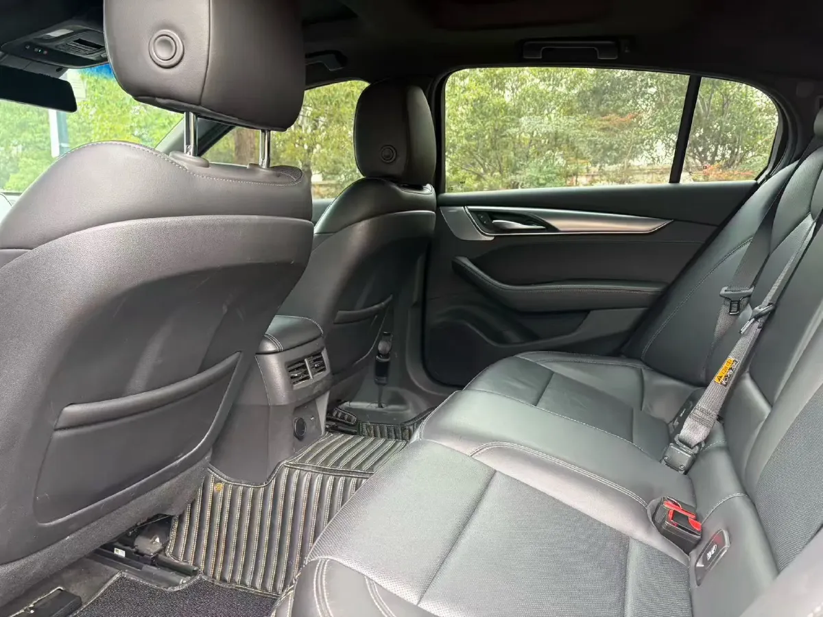 2023 Cadillac CT5 2.0T 237HP L4 10AT,autocango,china used car exporter,china ev exporter,chinese used car exporter,chinese used ev exporter