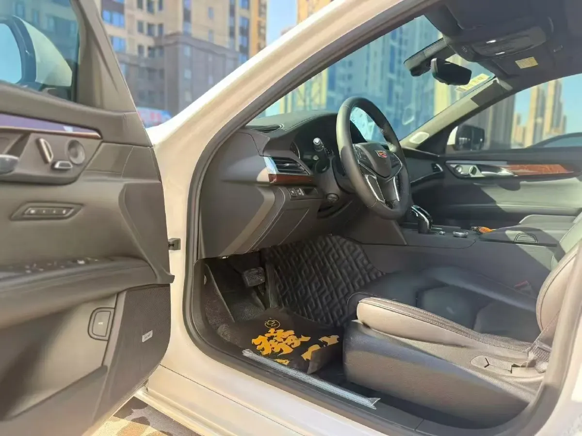 2020 Cadillac CT6 2.0T 241HP L4 10AT,autocango,china used car exporter,china ev exporter,chinese used car exporter,chinese used ev exporter