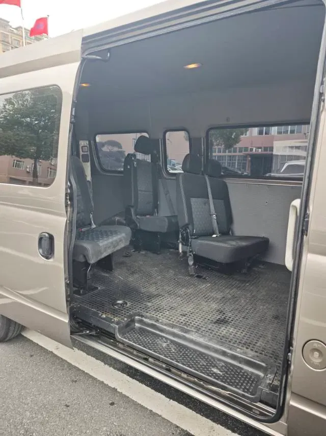 2021 MAXUS XinTu V80 2.0T 139HP L4 6MT,autocango,china used car exporter,china ev exporter,chinese used car exporter,chinese used ev exporter