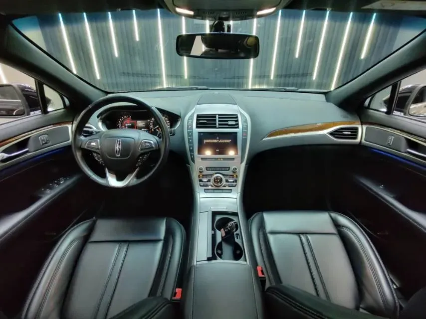 2019 BMW X2 1.5T 140HP L3 7DCT,autocango,china used car exporter,china ev exporter,chinese used car exporter,chinese used ev exporter