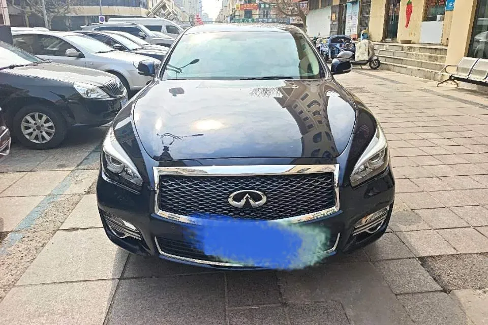 2019 Infiniti Q70 2.0T 211HP L4 7AT,autocango,china used car exporter,china ev exporter,chinese used car exporter,chinese used ev exporter