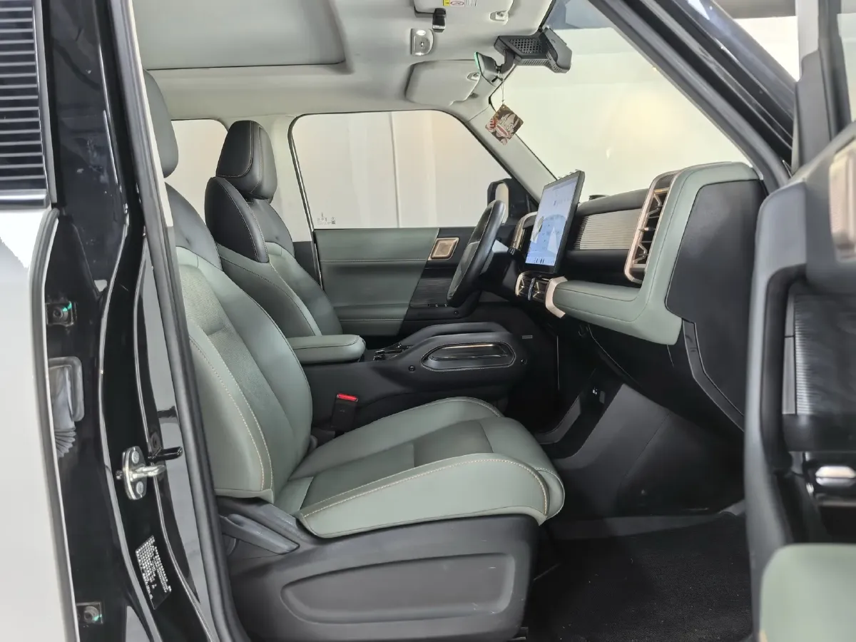 2024 iCAR iCAR 03 BEV 65.69KWH,autocango,china used car exporter,china ev exporter,chinese used car exporter,chinese used ev exporter