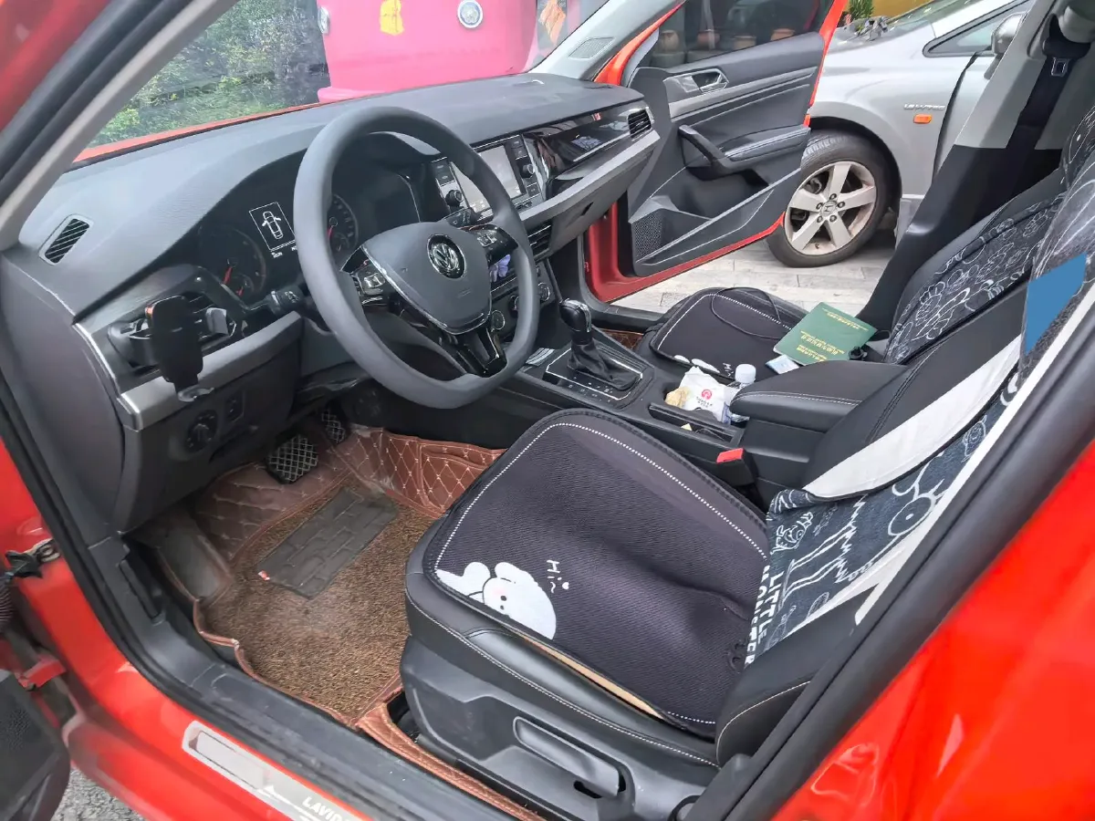 2018 Volkswagen Lavida 1.5L 112HP L4 6AT,autocango,china used car exporter,china ev exporter,chinese used car exporter,chinese used ev exporter