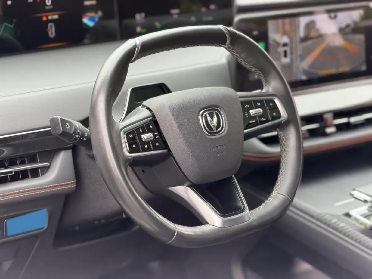 2021 ChangAn UNI-K 2.0T 233HP L4 8AT,autocango,china used car exporter,china ev exporter,chinese used car exporter,chinese used ev exporter