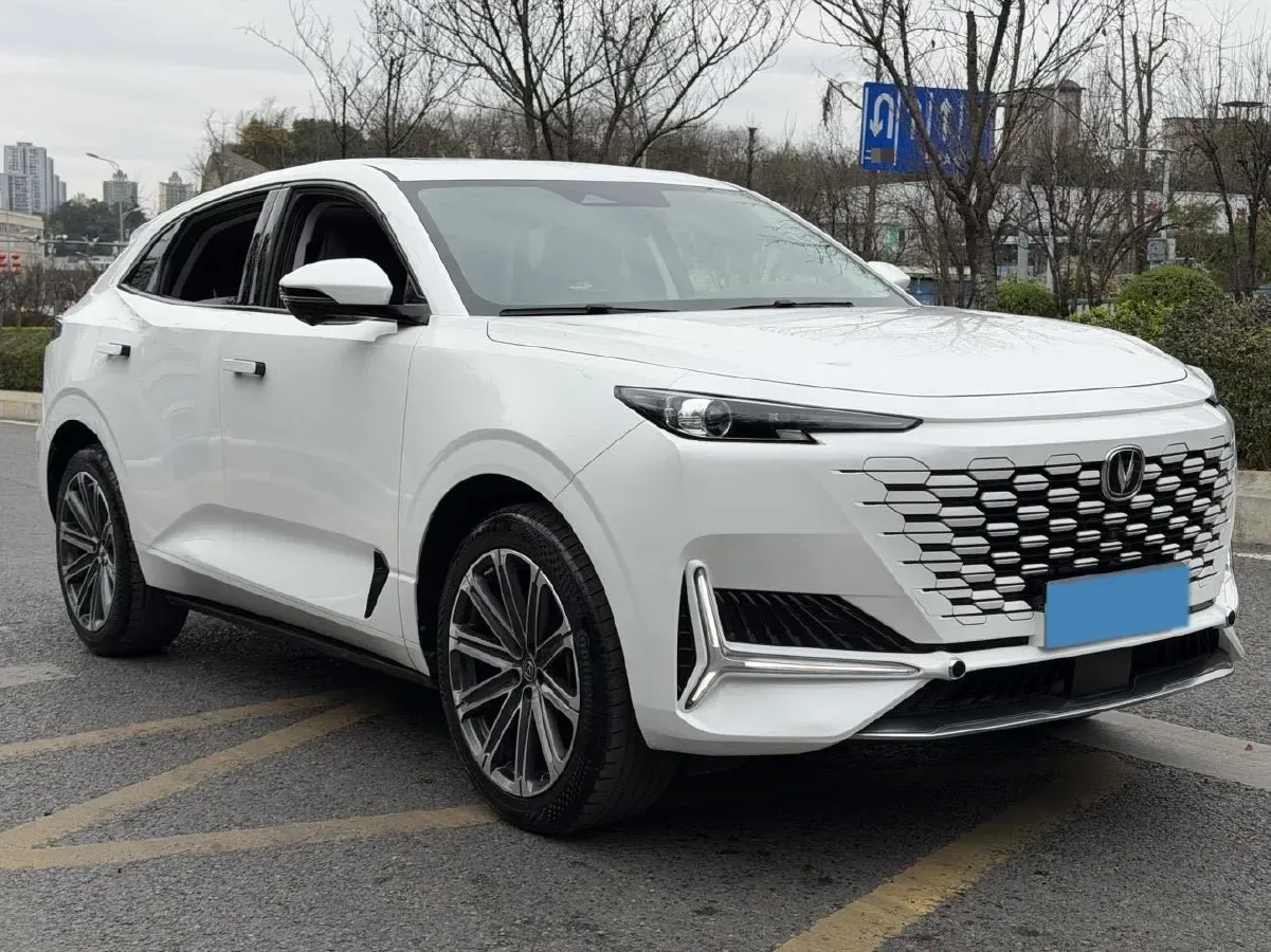 2021 ChangAn UNI-K 2.0T 233HP L4 8AT,autocango,china used car exporter,china ev exporter,chinese used car exporter,chinese used ev exporter