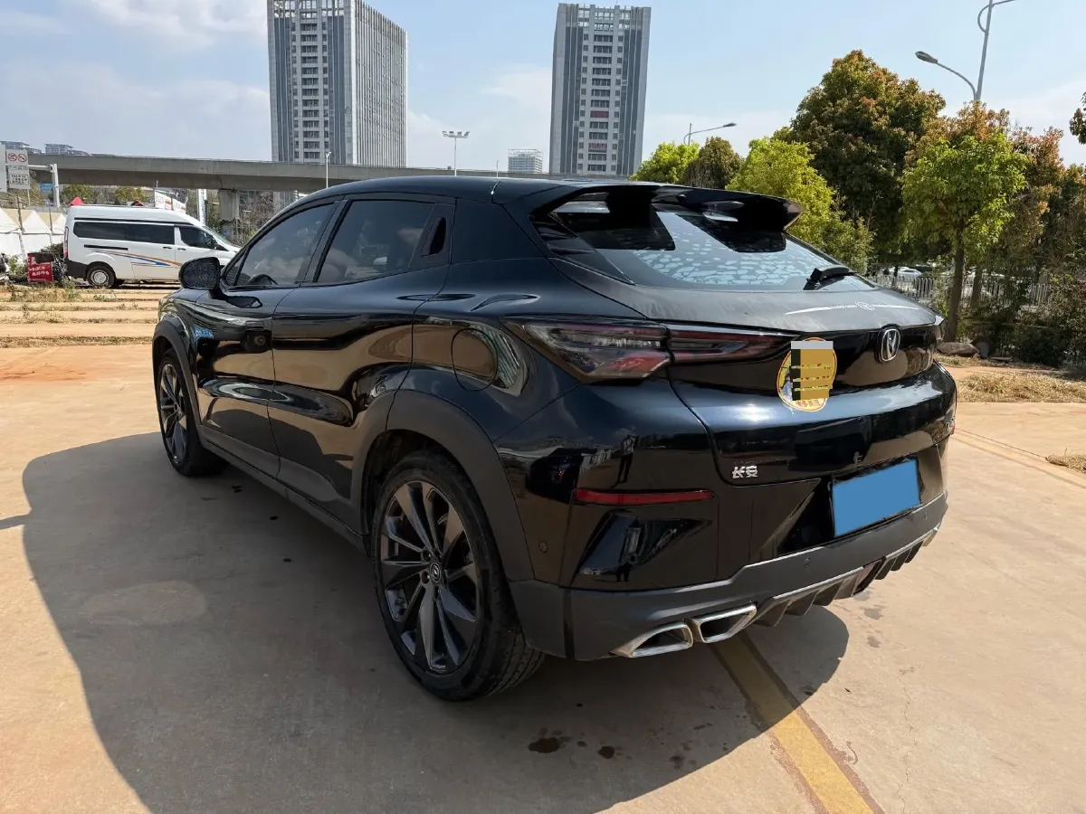 2020 ChangAn UNI-T 1.5T 180HP L4 7DCT,autocango,china used car exporter,china ev exporter,chinese used car exporter,chinese used ev exporter