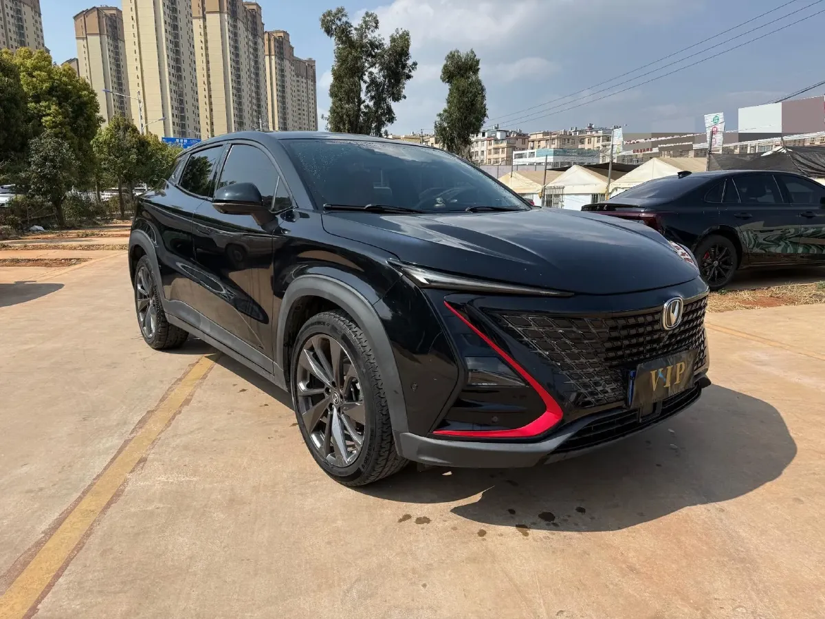 2020 ChangAn UNI-T 1.5T 180HP L4 7DCT,autocango,china used car exporter,china ev exporter,chinese used car exporter,chinese used ev exporter