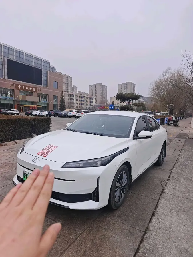 2024 ChangAn QiYuan A05 1.5L 110HP L4 E-CVT PHEV 18.99KWH,autocango,china used car exporter,china ev exporter,chinese used car exporter,chinese used ev exporter