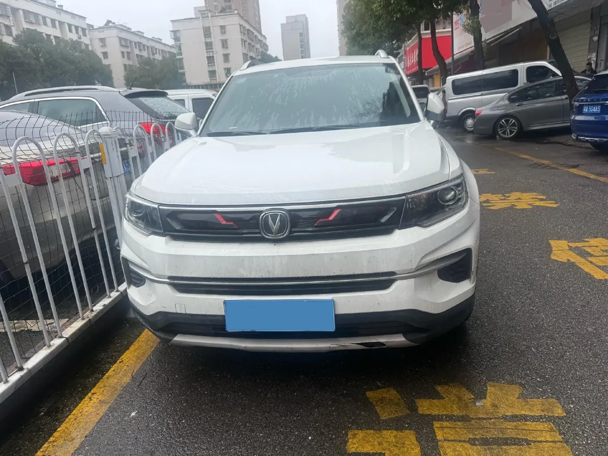 2019 ChangAn CS35 Plus 1.4T 158HP L4 7DCT,autocango,china used car exporter,china ev exporter,chinese used car exporter,chinese used ev exporter