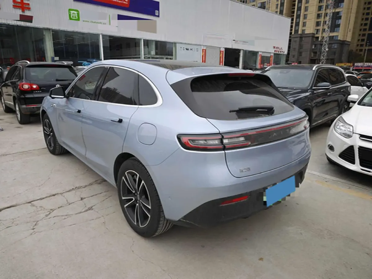 2024 AITO AITO M5 1.5T 152HP L4 REEV 42KWH,autocango,china used car exporter,china ev exporter,chinese used car exporter,chinese used ev exporter
