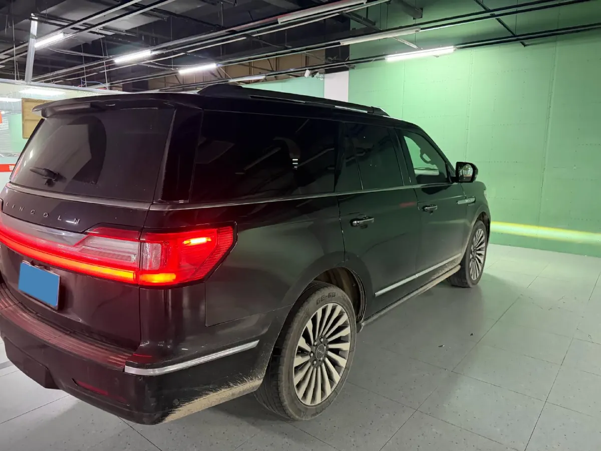 2020 Lincoln Navigator 3.5T 388HP V6 10AT,autocango,china used car exporter,china ev exporter,chinese used car exporter,chinese used ev exporter