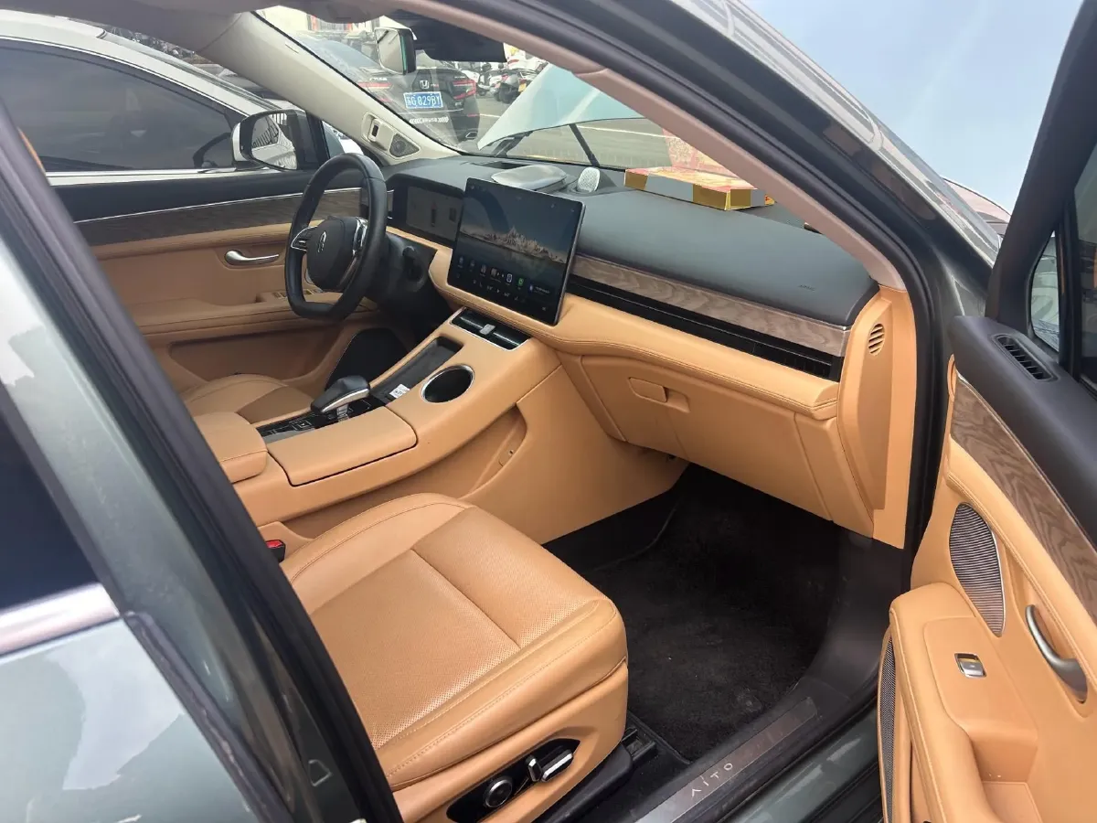 2022 AITO AITO M5 Range Extended 125HP REEV 40KWH,autocango,china used car exporter,china ev exporter,chinese used car exporter,chinese used ev exporter