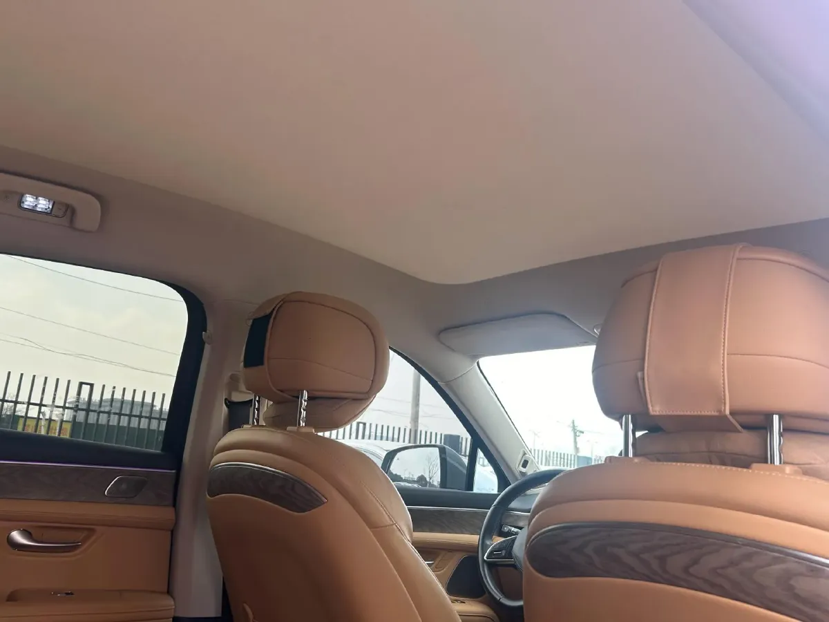 2022 AITO AITO M5 Range Extended 125HP REEV 40KWH,autocango,china used car exporter,china ev exporter,chinese used car exporter,chinese used ev exporter