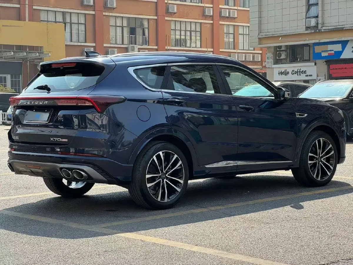 2021 Chery Tiggo 8 Plus 1.6T 197HP L4 7DCT,autocango,china used car exporter,china ev exporter,chinese used car exporter,chinese used ev exporter