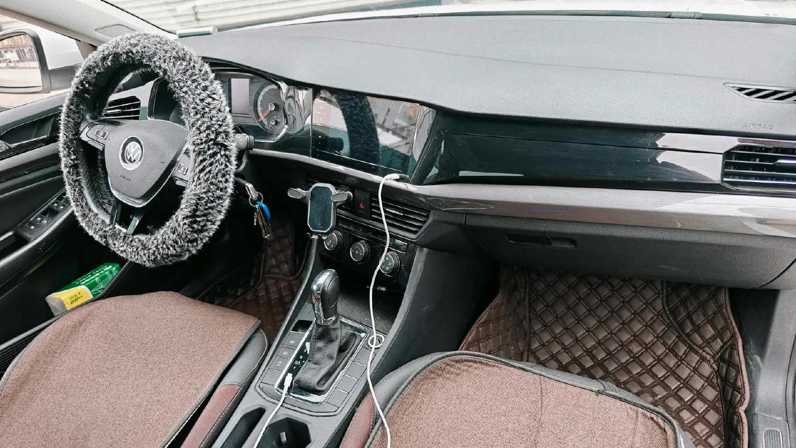 2021 Volkswagen Bora 1.5L 113HP L4 6AT,autocango,china used car exporter,china ev exporter,chinese used car exporter,chinese used ev exporter