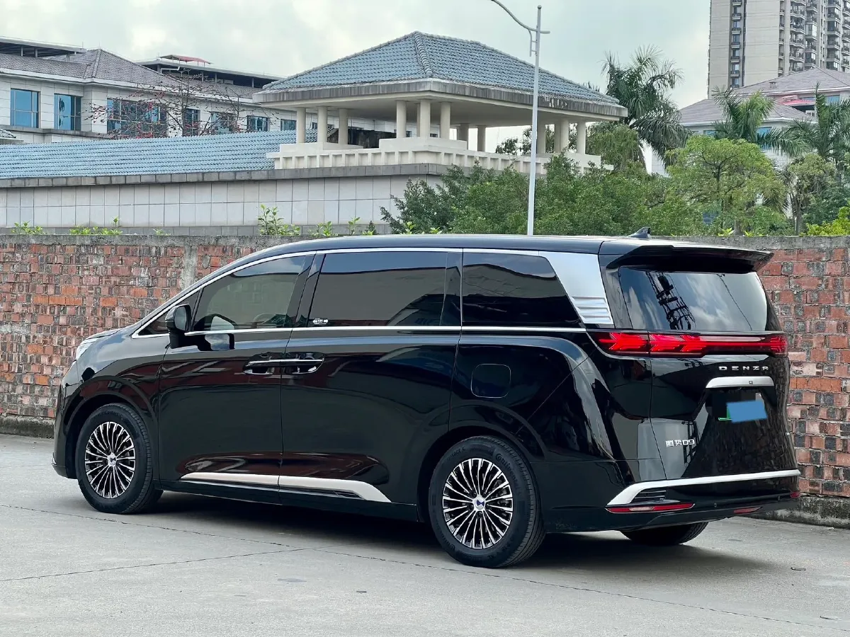 2024 Denza D9 1.5T 139HP L4 E-CVT PHEV 40KWH,autocango,china used car exporter,china ev exporter,chinese used car exporter,chinese used ev exporter