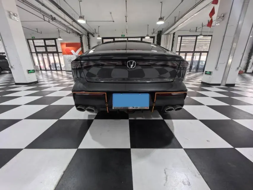 2023 ChangAn UNI-V 1.5T 188HP L4 7DCT,autocango,china used car exporter,china ev exporter,chinese used car exporter,chinese used ev exporter